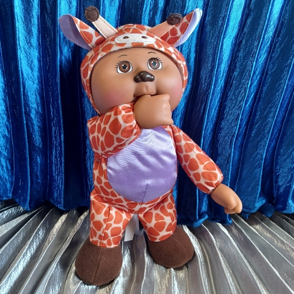 Cabbage patch Kids Collectible Cuties Zoo Friends Garnet Giraffe - Picture 11 of 16